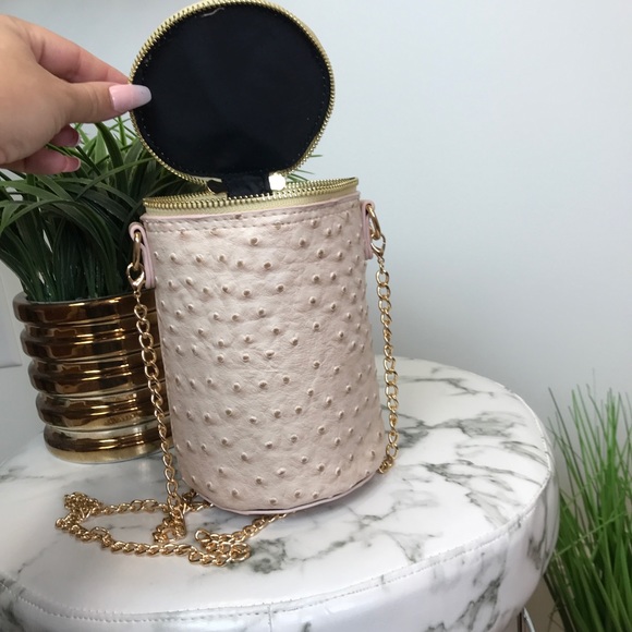 ‼️ Blush Ostrich Barrel Mini Purse Bag With Strap - Picture 3 of 8